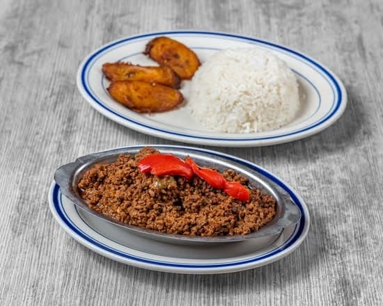 Lunes- Picadillo a la Criolla / Ground Beef Creole.